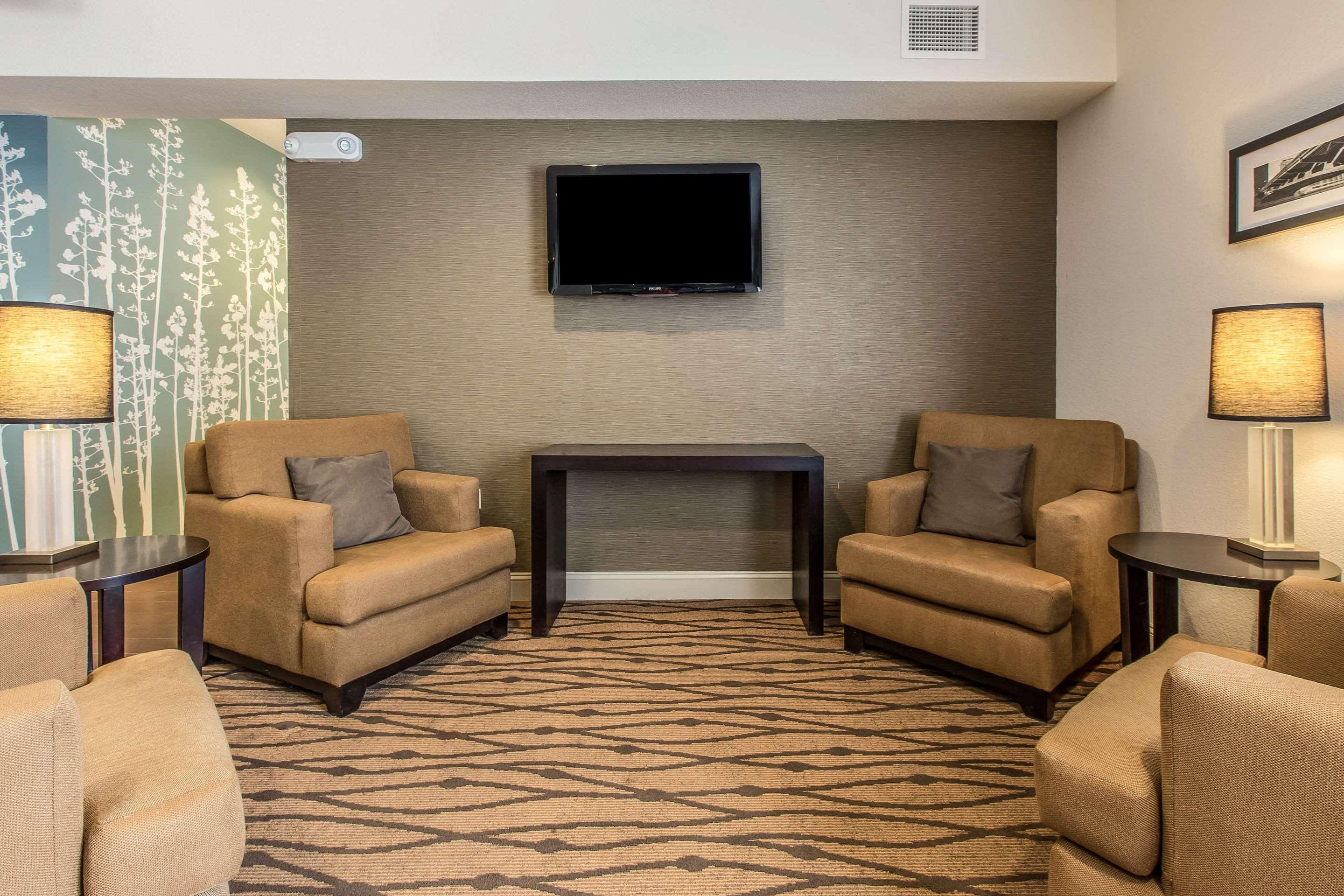 Sleep & 3* Clintwood